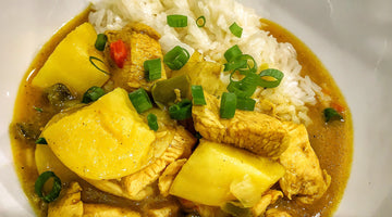 Yellow Curry Chicken with potatoes and Chilau